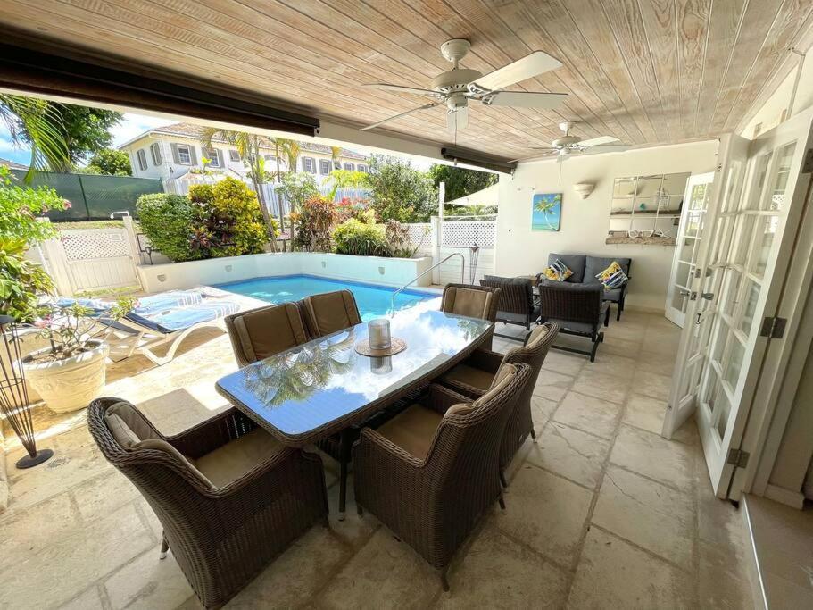 Nanpa, Luxury Family Three Bed Villa, St James West Coast, Private Pool Saint James Exterior photo